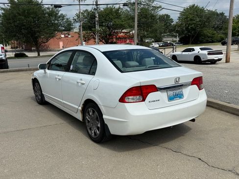 Used 2010 Honda Civic LX image 8