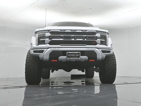 Used 2025 Ford F150 Raptor w/ Equipment Group 803A Raptor R AWD/4WD image 49