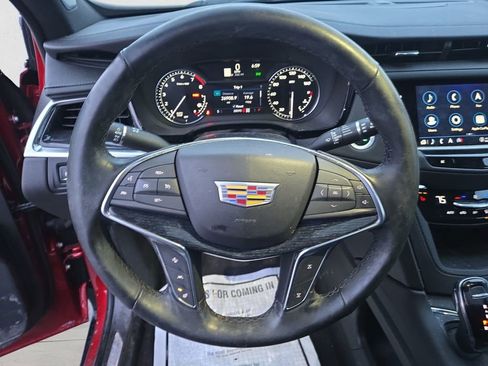Certified 2024 Cadillac XT5 Premium Luxury image 13