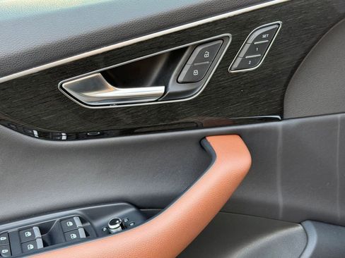 Used 2021 Audi Q7 2.0T Premium w/ Convenience Package image 20