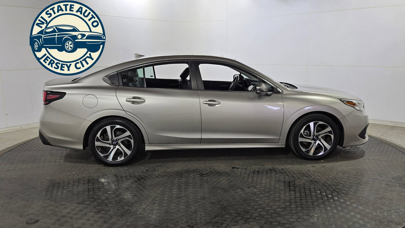 Used 2020 Subaru Legacy Limited AWD/4WD image 8