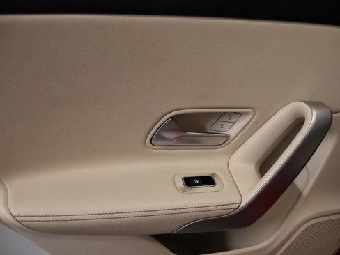 Used 2019 Mercedes-Benz A 220 image 25