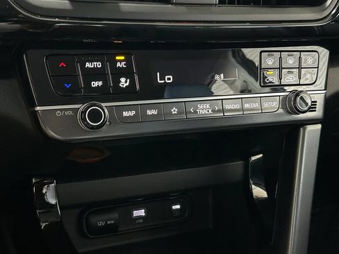 Used 2024 Kia Seltos S FWD image 25