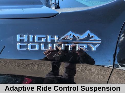 Used 2025 Chevrolet Silverado 1500 High Country w/ High Country Premium Package image 15