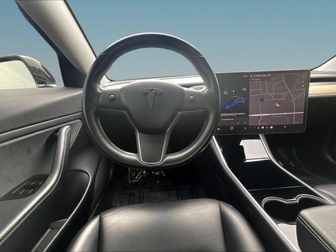 Used 2018 Tesla Model 3 Long Range AWD/4WD image 8