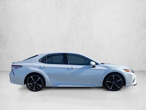 Certified 2020 Toyota Camry XSE image 5