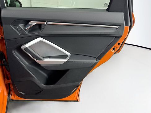 Certified 2025 Audi Q3 2.0T Premium w/ Convenience Package image 25