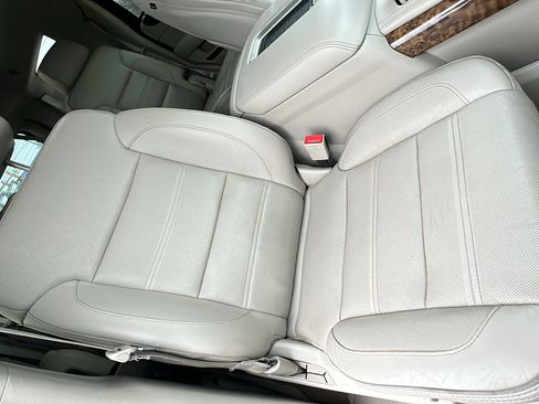 Used 2015 GMC Yukon Denali w/ Premium Package image 20