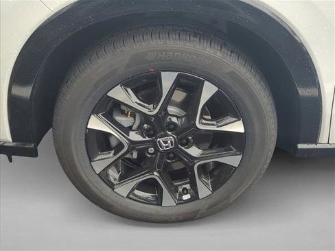 New 2026 Honda HR-V EX-L image 8