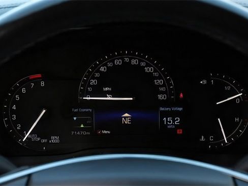 Used 2018 Cadillac XT5 Luxury w/ Driver Awareness Package image 30