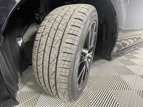 Certified 2023 Toyota Camry SE image 24