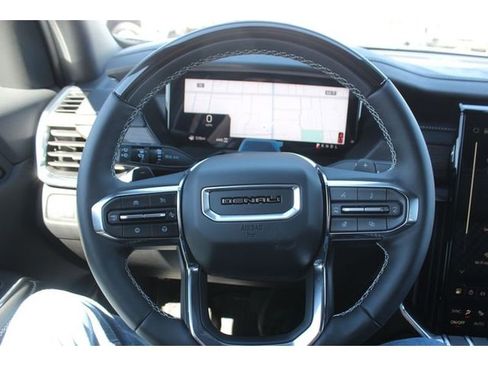 New 2026 GMC Acadia Denali w/ Super Cruise Package AWD/4WD image 9