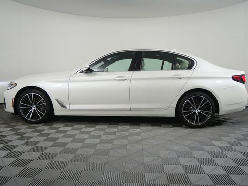 Certified 2023 BMW 530i w/ Premium Package image 6