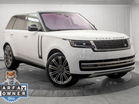 Used 2023 Land Rover Range Rover SE AWD/4WD image 1