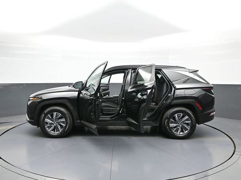 Used 2023 Hyundai Tucson Blue AWD/4WD image 42