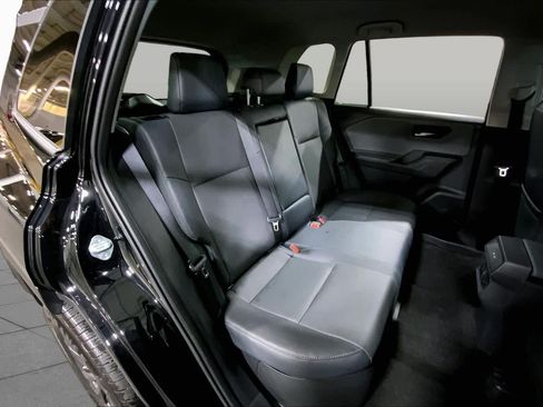 Used 2026 Toyota RAV4 XLE Premium AWD/4WD image 20