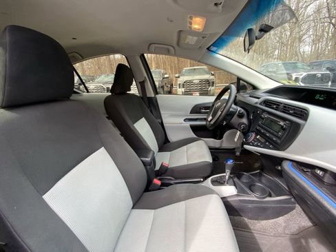 Used 2012 Toyota Prius C Two image 23
