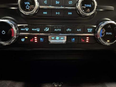 Used 2024 Ford F250 King Ranch image 8