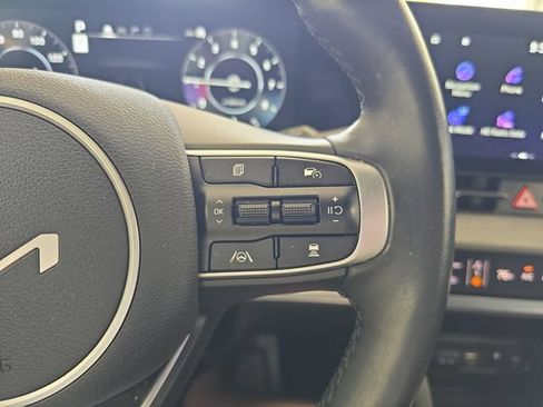 Certified 2025 Kia Sportage X-Pro AWD/4WD image 18
