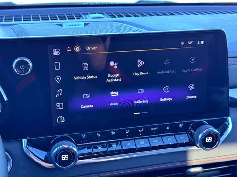 Used 2024 Chevrolet Colorado Z71 w/ Z71 Convenience Package 2 image 25