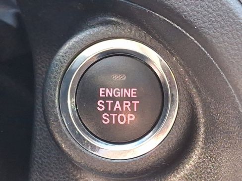 Used 2023 Subaru Crosstrek 2.5i Limited w/ Moonroof Package image 24