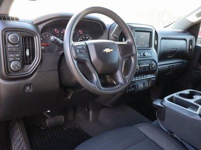 Used 2024 Chevrolet Silverado 2500 Custom w/ Custom Value Package