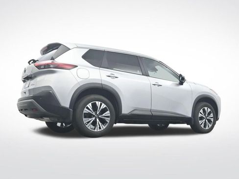 Used 2022 Nissan Rogue SV AWD/4WD image 36