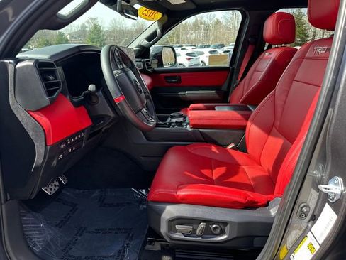 Used 2025 Toyota Tundra TRD Pro AWD/4WD image 30