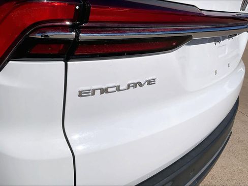 Certified 2025 Buick Enclave Preferred image 10