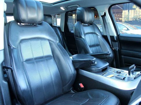 Used 2020 Land Rover Range Rover Sport HSE image 20