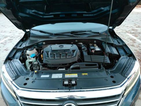 Used 2022 Volkswagen Passat 2.0T SE image 49