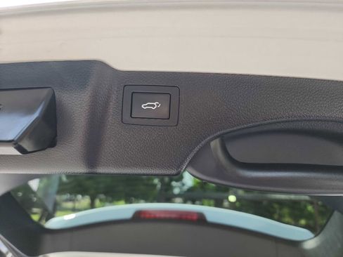 Used 2017 Hyundai Santa Fe Sport w/ Cargo Package FWD image 35