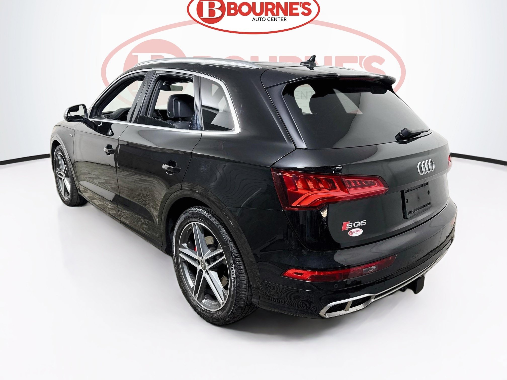 Used 2018 Audi SQ5 Premium Plus w/ S Sport Package AWD/4WD image 9