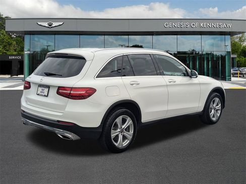 Used 2018 Mercedes-Benz GLC 300 image 7