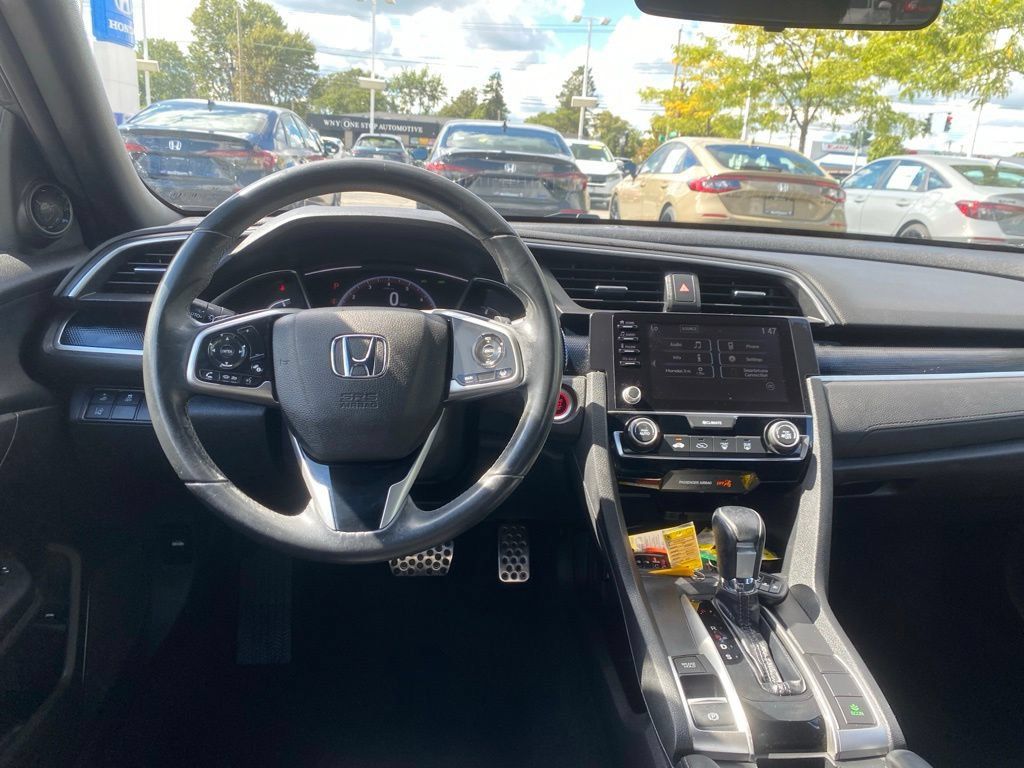 Used 2019 Honda Civic Sport image 16