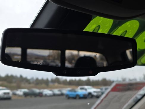 Used 2016 Chevrolet Colorado LT w/ LT Convenience Package image 23