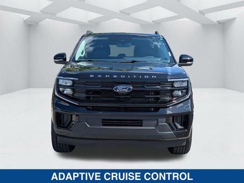 New 2026 Ford Expedition Active RWD image 10
