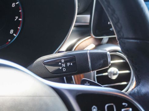 Used 2022 Mercedes-Benz GLC 300 image 24