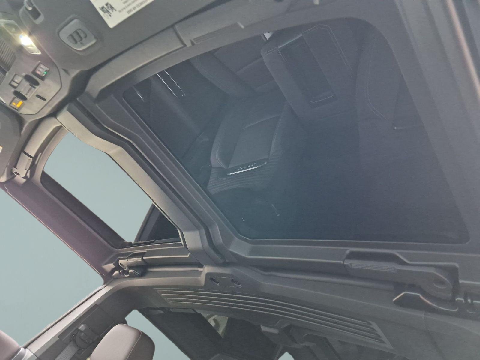 New 2026 GMC Hummer EV 4x4 Crew Cab image 17