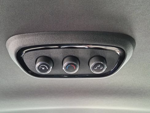 Used 2025 Dodge Durango GT RWD image 32