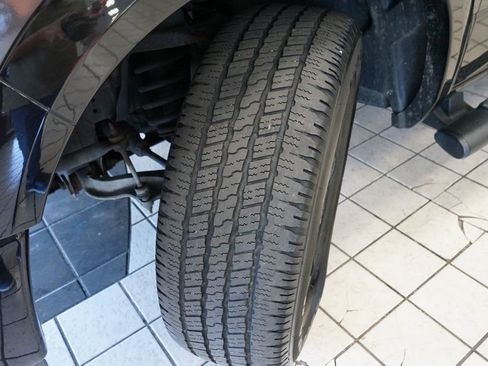 Used 2017 RAM 1500 Outdoorsman AWD/4WD image 48
