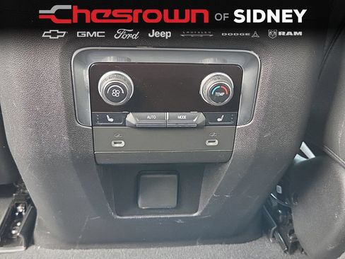 Used 2022 Chevrolet Tahoe RST w/ Luxury Package AWD/4WD image 34