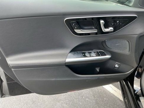 New 2025 Mercedes-Benz C 300 4MATIC Sedan image 12