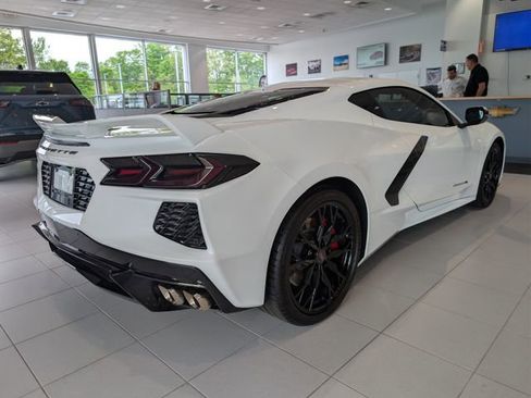 Used 2024 Chevrolet Corvette Stingray Coupe w/ Z51 Performance Package RWD image 5