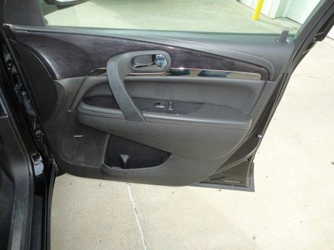 Used 2016 Buick Enclave Leather w/ Enclave Tuscan Edition image 19