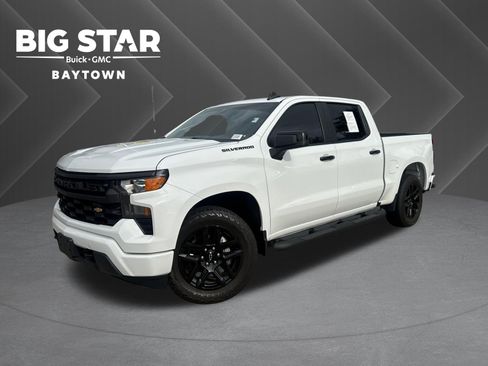 Used 2025 Chevrolet Silverado 1500 Custom w/ Turbomax Blackout Package RWD image 1