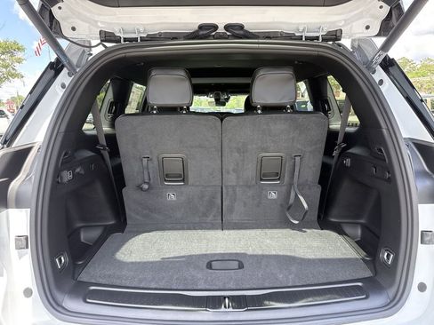 New 2026 Jeep Grand Cherokee L 4WD image 34