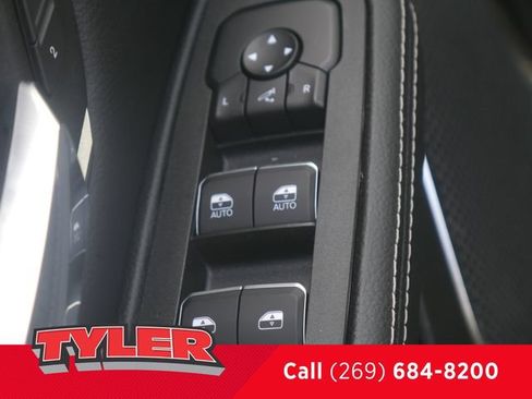 New 2026 RAM 1500 Laramie AWD/4WD image 22