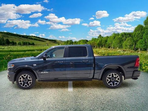New 2026 RAM 1500 Laramie AWD/4WD image 3