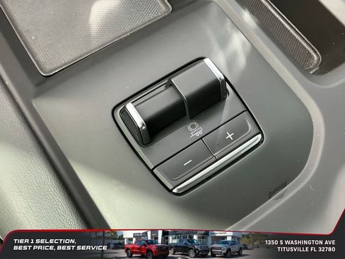 Used 2024 GMC Sierra 2500 Denali w/ Denali Reserve Package AWD/4WD image 36